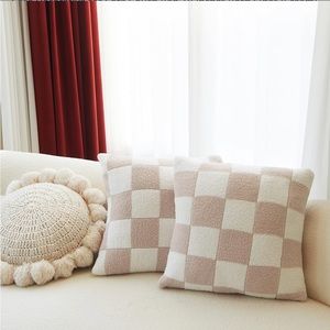 2 pillow covers with inserts 18x18”